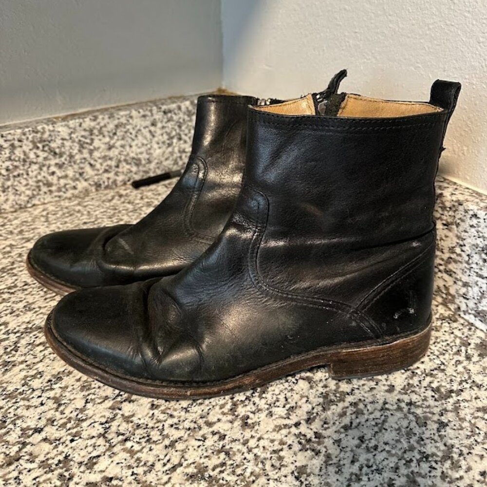 Frye Black Leather Side Zip Boots Men’s Size 9.5 D – Made in Mexico